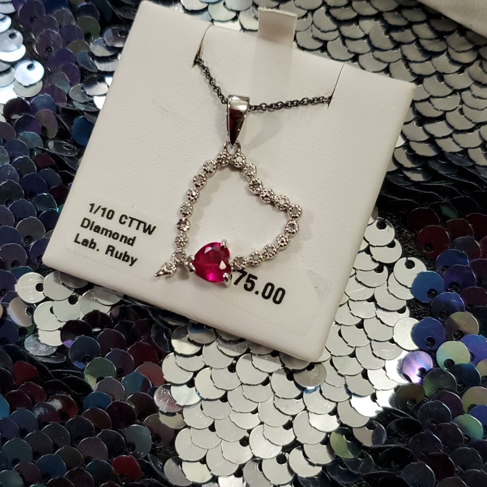 Ruby Necklace - Picture 3 of 7